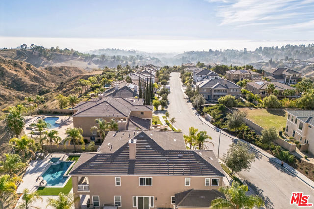 12530 Longacre Avenue, Granada Hills CA: https://media.crmls.org/mediaz/ad59da04-1c5a-41ae-b467-45f5feb2e515.jpg
