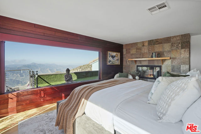 Drew Fenton | 231 Loma Metisse Road Malibu CA | MLS: 7475420