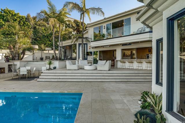 Detail Gallery Image 30 of 75 For 1904 via Casa Alta, La Jolla,  CA 92037 - 7 Beds | 7/2 Baths