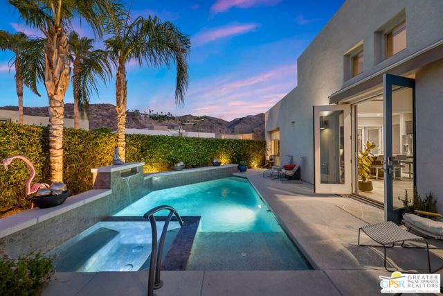2985 Searchlight Lane, Palm Springs CA: https://media.crmls.org/mediaz/ad5e1dce-c5e5-432c-97f6-8bc683596179.jpg
