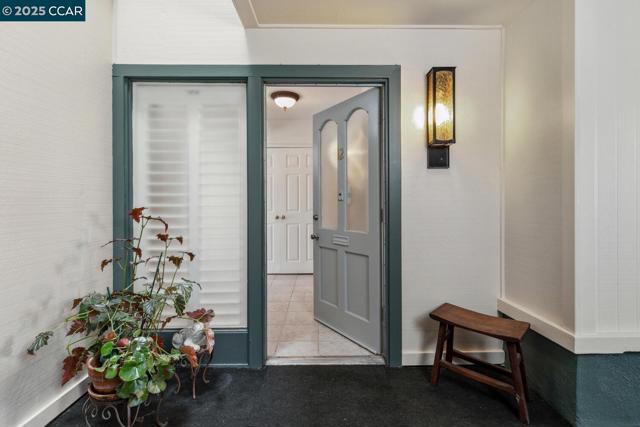 1816 Golden Rain, Walnut Creek CA: https://media.crmls.org/mediaz/ad5e59bc-fe1c-4ea2-8c83-144a88107191.jpg