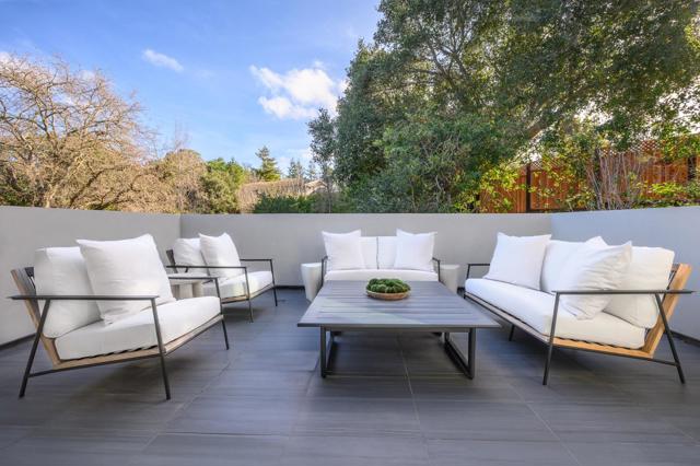 601 Joandra Court, Los Altos CA: https://media.crmls.org/mediaz/ad5fcca2-fad0-4c86-9575-fcef4829b1db.jpg