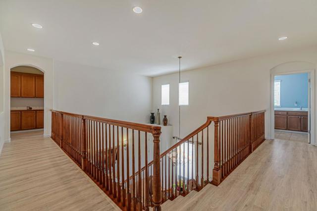 4224 Indigo Oak Court, San Jose CA: https://media.crmls.org/mediaz/ad5fe290-846f-4985-aa59-27b833db7449.jpg