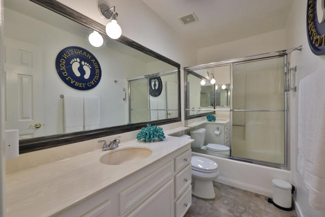 1181 Sunflower Lane, Palm Springs CA: https://media.crmls.org/mediaz/ad614934-6caf-4639-b24e-d50aeb5a0b3e.jpg