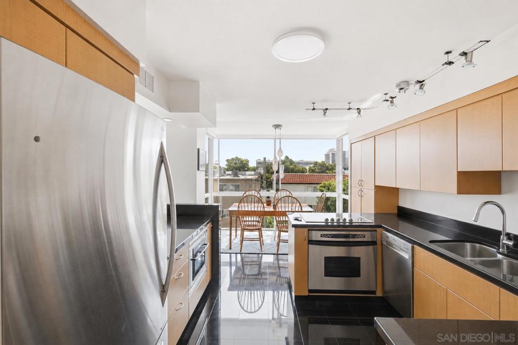 3535 1st Ave - photo 9