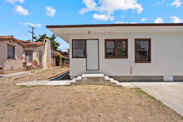 65 S Claremont Avenue, San Jose CA: https://media.crmls.org/mediaz/ad6220a0-a63e-49b7-8ab0-b5439b67383c.jpg