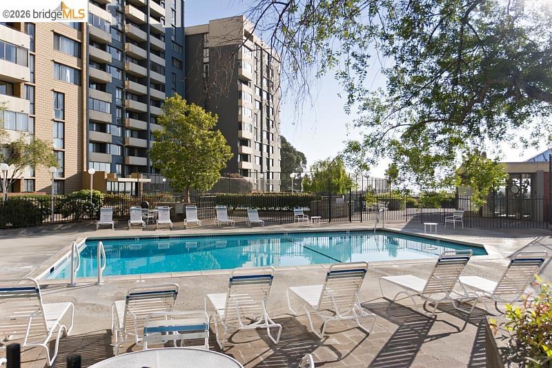 555 Pierce St #536