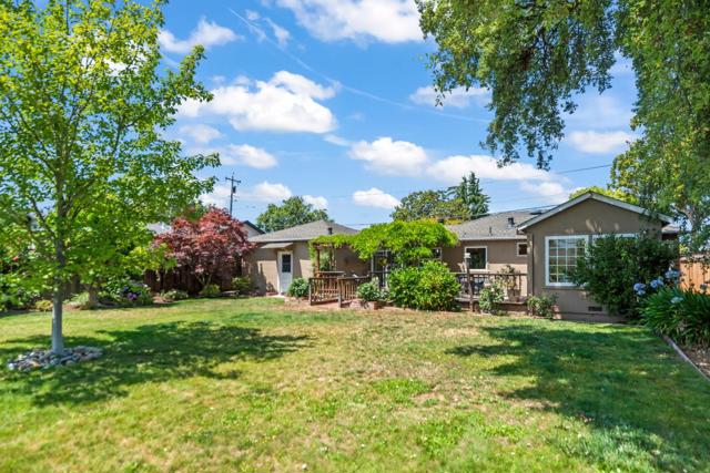 1380 Lillian Avenue, Sunnyvale CA: https://media.crmls.org/mediaz/ad650ce1-4a81-41fa-a270-9ed8448d3647.jpg