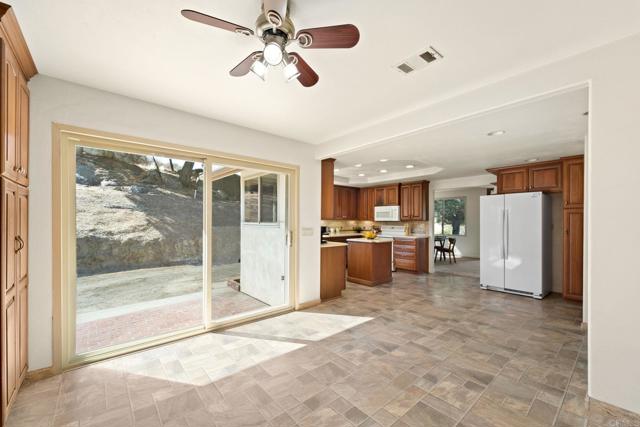 Image 34 of 56 For 14404 Hillside Drive