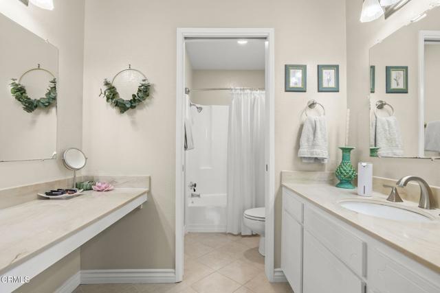 3051 Ketch Place, Oxnard CA: https://media.crmls.org/mediaz/ad65fbf0-a980-45cc-be9a-e0218f57fa1f.jpg