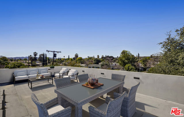 7313 Kentland Avenue, West Hills CA: https://media.crmls.org/mediaz/ad66cccc-c170-40d5-a896-91950faca1fa.jpg