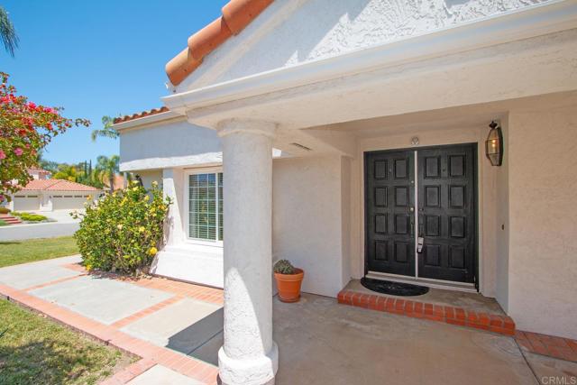 Detail Gallery Image 5 of 50 For 344 via Del Astro, Oceanside,  CA 92057 - 4 Beds | 2/1 Baths