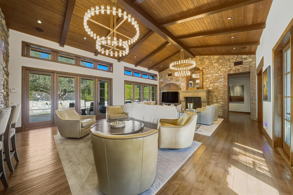 MLS #219139245DA image #17