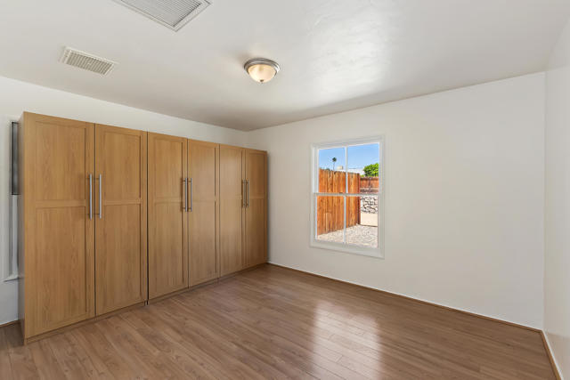 3933 E Calle San Antonio, Palm Springs CA: https://media.crmls.org/mediaz/ad687681-f9c5-43a1-b4df-a7100b8737d5.jpg