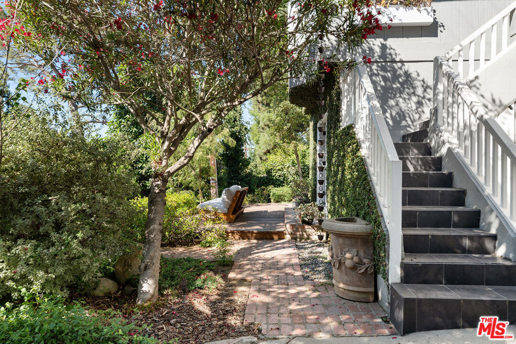 MLS #26860443 image #1