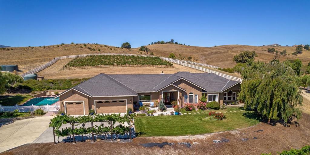 741 Riverside Road