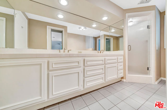 1100 Rodeo Road, Arcadia CA: https://media.crmls.org/mediaz/ad699743-c3a1-4748-93c8-f7d901d5159a.jpg
