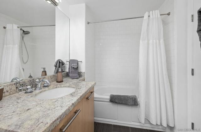 1431 Pacific Hwy, San Diego CA: https://media.crmls.org/mediaz/ad699ff8-a5ef-4184-a408-52ee1a168846.jpg