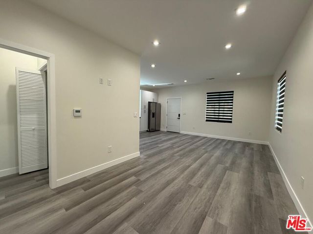 10229 1/2 N Jumilla Avenue, Chatsworth CA: https://media.crmls.org/mediaz/ad6a477e-a8b6-43b1-9615-a0dae0a97dd9.jpg