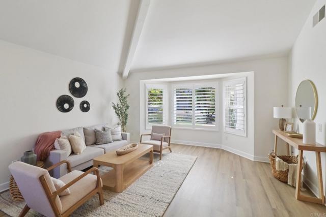 2933 Via Emerado, Carlsbad CA: https://media.crmls.org/mediaz/ad6a79e0-bd44-4ba7-ba38-f68b7622c74f.jpg