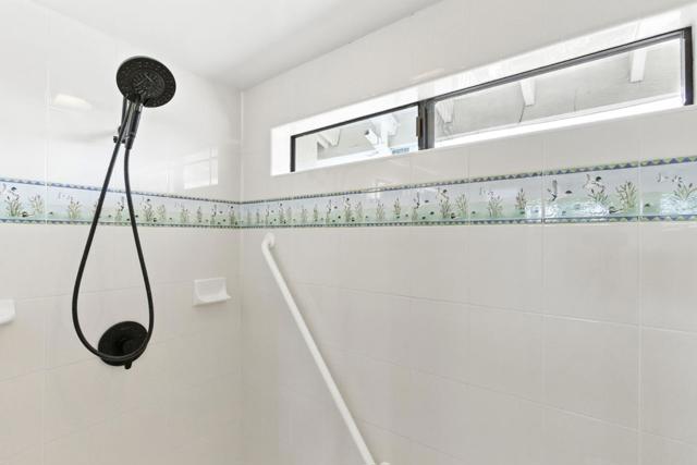 588 Marlin Court, Redwood City CA: https://media.crmls.org/mediaz/ad6c0d5e-f077-4f35-bfae-bbc3931a408b.jpg
