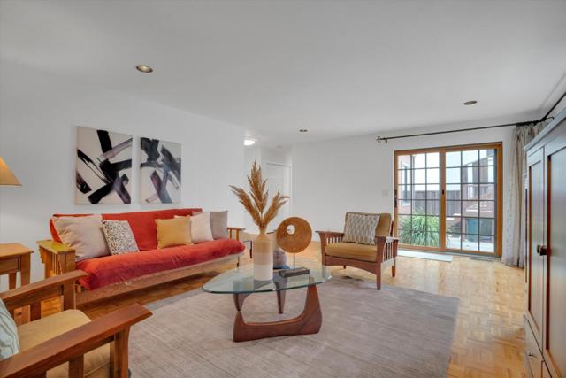 141 Santa Clara Street, Brisbane CA: https://media.crmls.org/mediaz/ad6d0cd9-80e6-4844-9276-7cecbde544d3.jpg