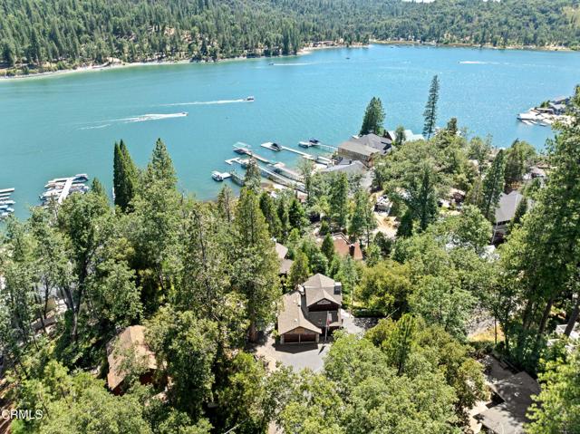 54186 Road 432, Bass Lake CA: https://media.crmls.org/mediaz/ad6e22db-0a6d-4888-999b-1f9c0f1397b7.jpg