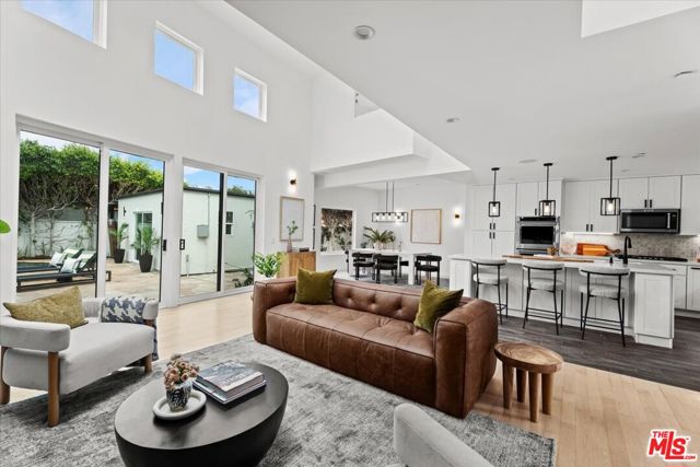 11170 Orville Street photo 6