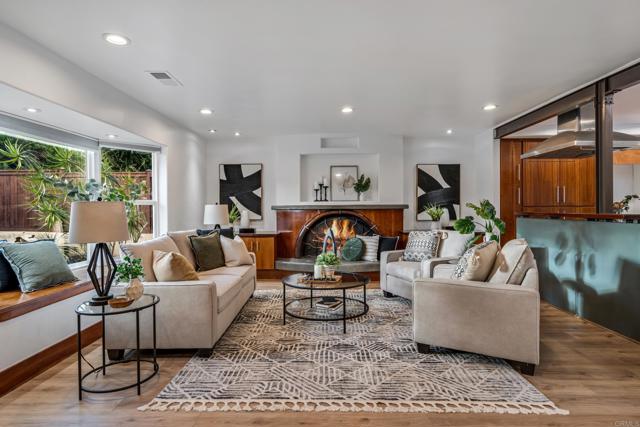 Image 4 of 59 For 753 Emerald Drive