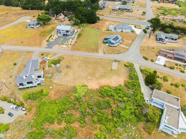 14790 Navarro Way, Manchester CA: https://media.crmls.org/mediaz/ad712319-e036-4789-9496-77108b85215b.jpg