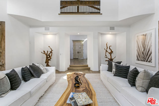 Drew Fenton | 27405 Pacific Coast Highway Malibu CA | MLS: 7483511