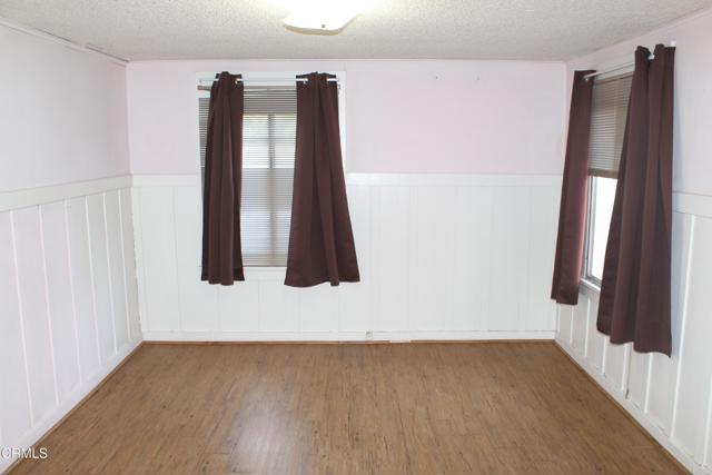 1173 Cliff Avenue, Fillmore CA: https://media.crmls.org/mediaz/ad7268df-8603-4272-9302-9ea17f349d73.jpg