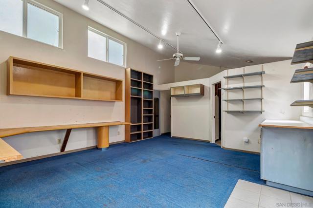 4232 Arden Way, San Diego CA: https://media.crmls.org/mediaz/ad7359ca-e9ce-4d85-8842-d4528beea262.jpg