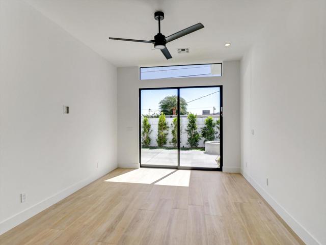 52120 Avenida Alvarado, La Quinta CA: https://media.crmls.org/mediaz/ad73d76a-f351-489a-b54f-9c6b779efdee.jpg