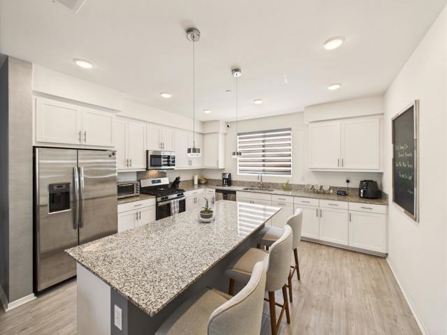 Detail Gallery Image 2 of 39 For 5502 Caminito Sandwaves #173,  San Diego,  CA 92154 - 4 Beds | 3/1 Baths