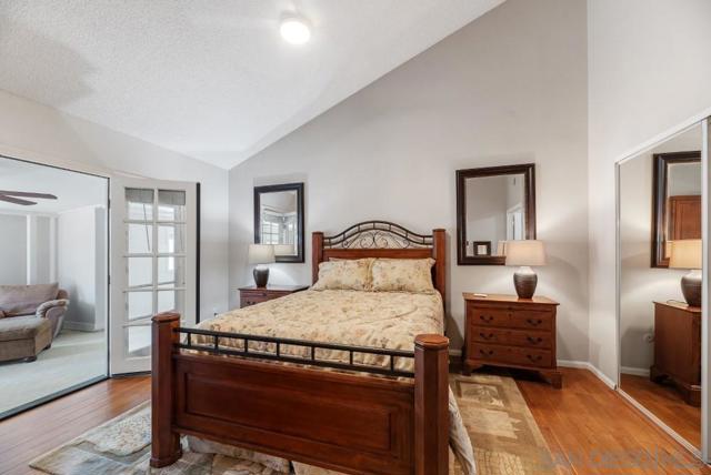 13874 Amber Sky Ln, San Diego CA: https://media.crmls.org/mediaz/ad76c1b0-cb2d-4abb-90ce-70302305f4e3.jpg