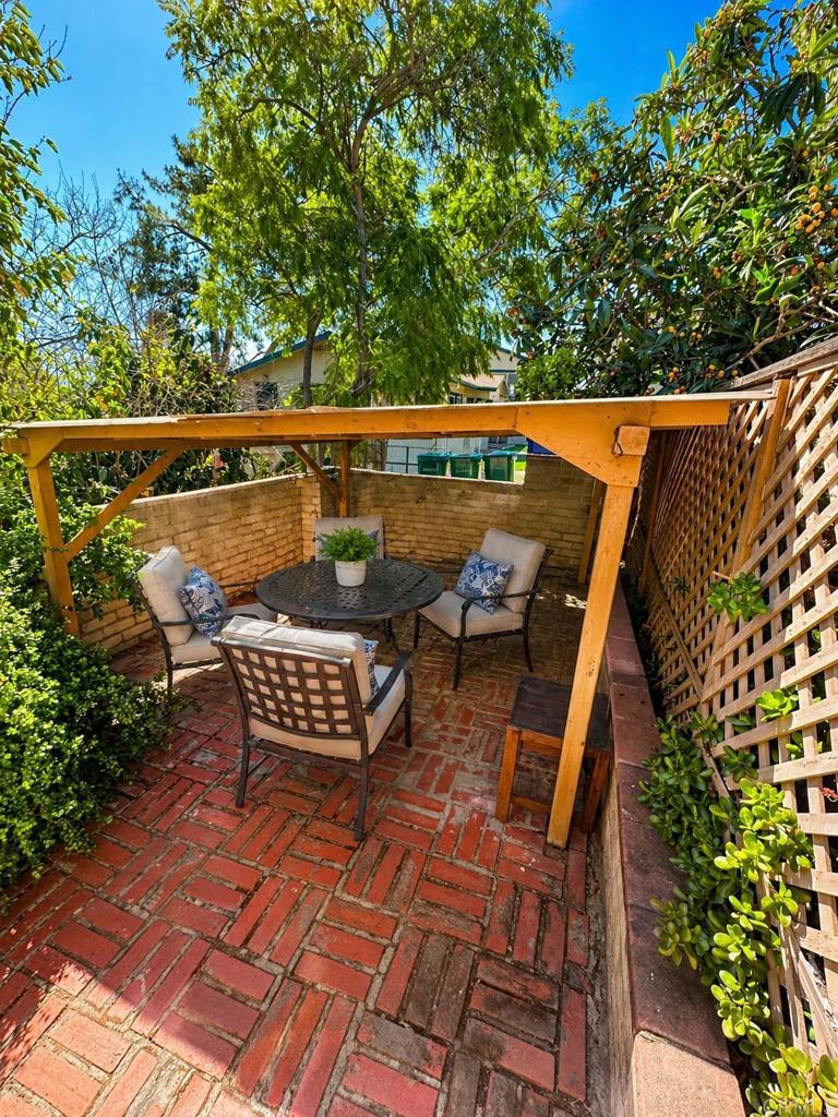 3211 Menlo - photo 9