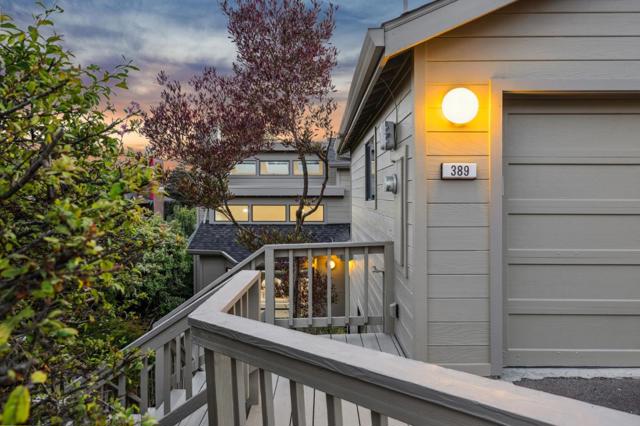 389 Avenue Granada, El Granada CA: https://media.crmls.org/mediaz/ad78e577-33c4-46e7-af73-a11a9c3ca201.jpg