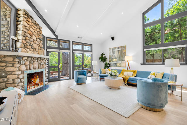Detail Gallery Image 7 of 54 For 684 Orange Dr, Sierra Madre,  CA 91024 - 3 Beds | 2/1 Baths