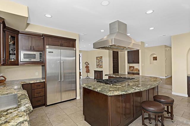 927 Tingley Lane, San Diego CA: https://media.crmls.org/mediaz/ad79dcb5-5c8d-4b50-bbb8-45b209e8ce1f.jpg