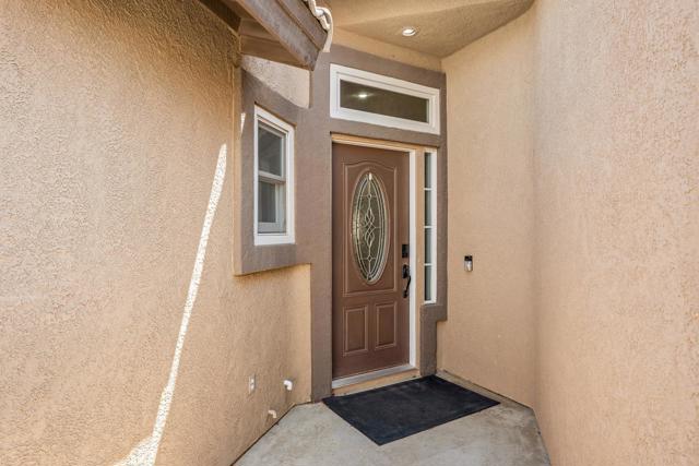69867 Kent Place, Cathedral City CA: https://media.crmls.org/mediaz/ad7d3b8b-13ce-4d68-abec-79c29553a8b1.jpg