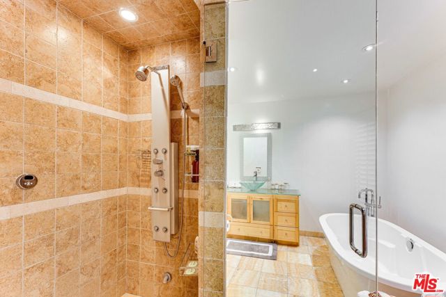 1410 Stradella Road, Los Angeles CA: https://media.crmls.org/mediaz/ad7dbdbd-4d29-4fc7-86f0-df8b4a346eb5.jpg