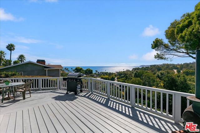 27071 Sea Vista Drive photo 8