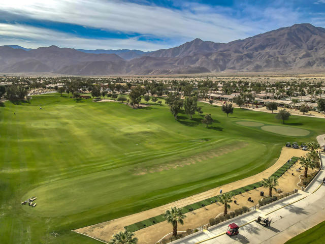 60612 Lace Leaf Court, La Quinta CA: https://media.crmls.org/mediaz/ad7e4517-e2b7-4419-8bcc-99b121946639.jpg