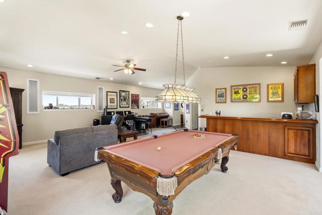 11984 Paseo Fuerte, El Cajon CA: https://media.crmls.org/mediaz/ad7e5700-cbc6-42fb-9b4a-ebb848f5c8ee.jpg
