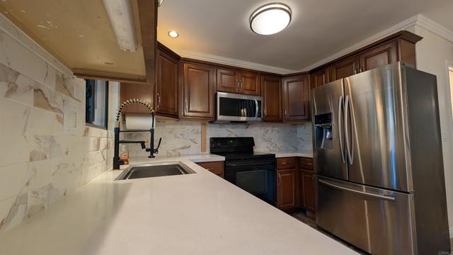 8021 Calle Fanita, Santee CA: https://media.crmls.org/mediaz/ad7f321c-e62c-4647-a203-f13175c3f2d4.jpg