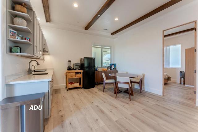 8440 Lovers Lane, Hollister CA: https://media.crmls.org/mediaz/ad7f469d-6c14-4aae-a4bb-0adda4e4ef90.jpg