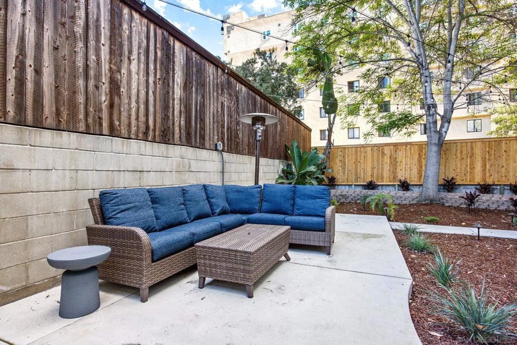 2853 8th Avenue - photo 4