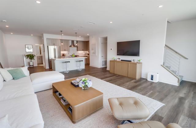 Details for 4101 Voltaire St  2, San Diego, CA 92107