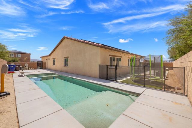 Image 38 of 49 For 42939 Cowboy Court